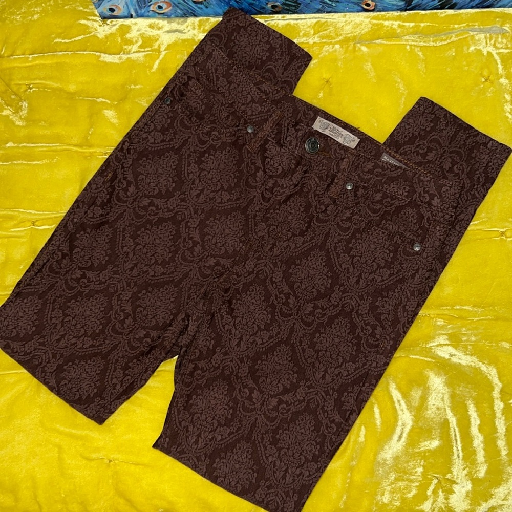 Nine West Vintage America Collection Size 8 Maroon Paisley Ankle Length Pants